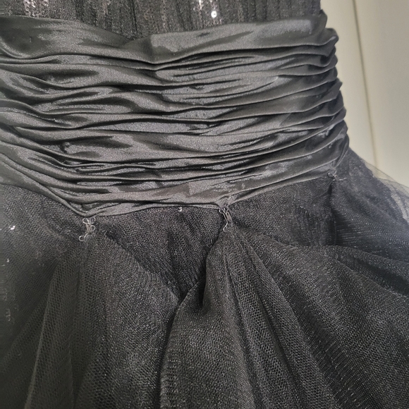 SHERRI HILL Formal Prom/Homecoming or other special occasion Black Gown - Picture 7 of 12